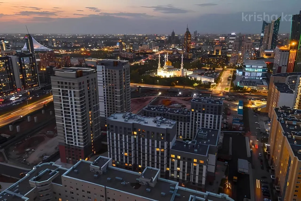 Новая Квартира В Самом Центре Города Nur-Sultan  Apartment